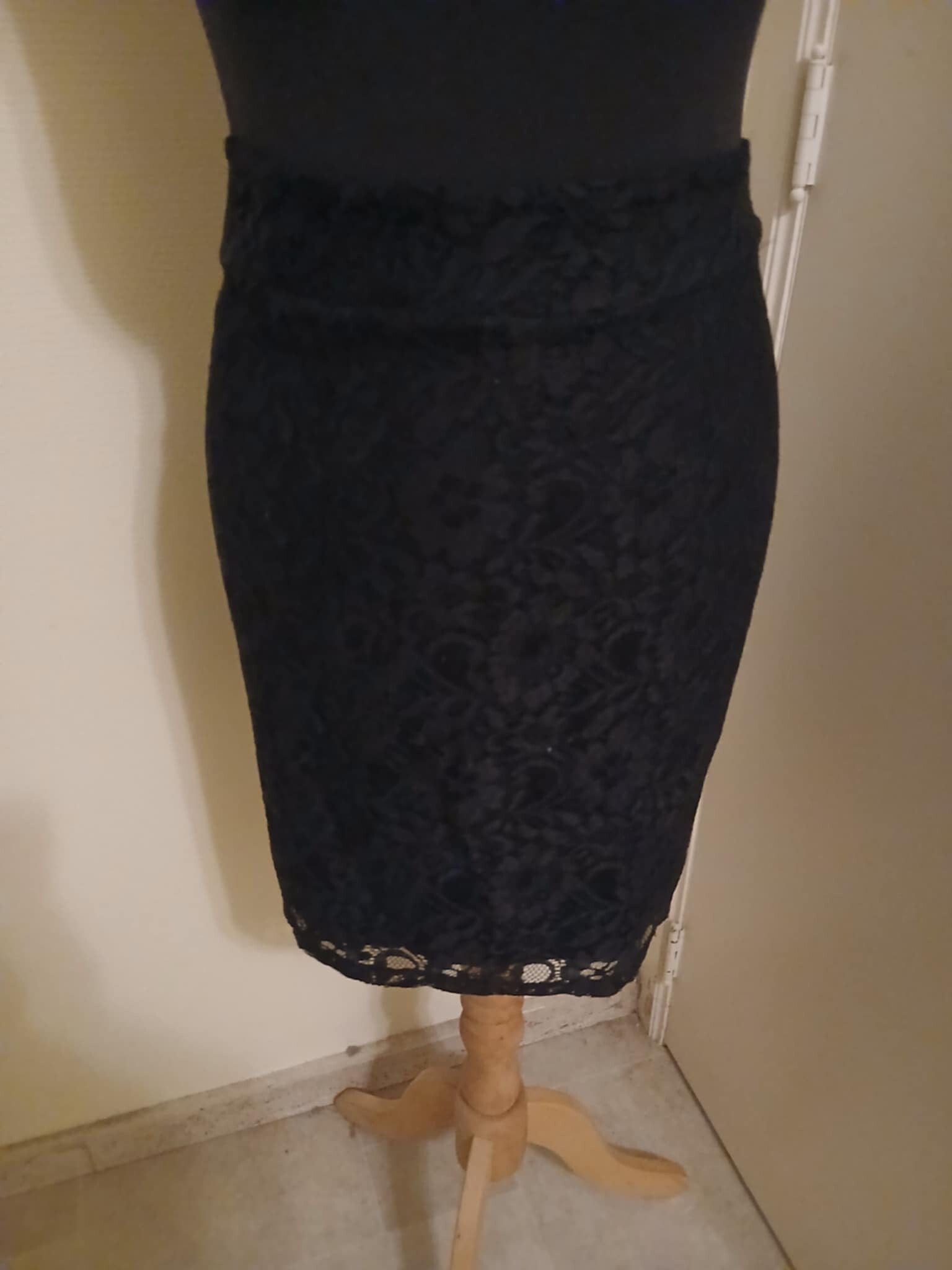 Tissaia - Jupe noire dentelle