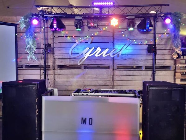 grote set met een minimum van 12 lampen