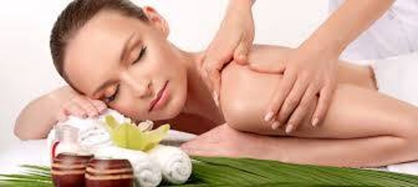 90 minutes Deep Tissue Massage