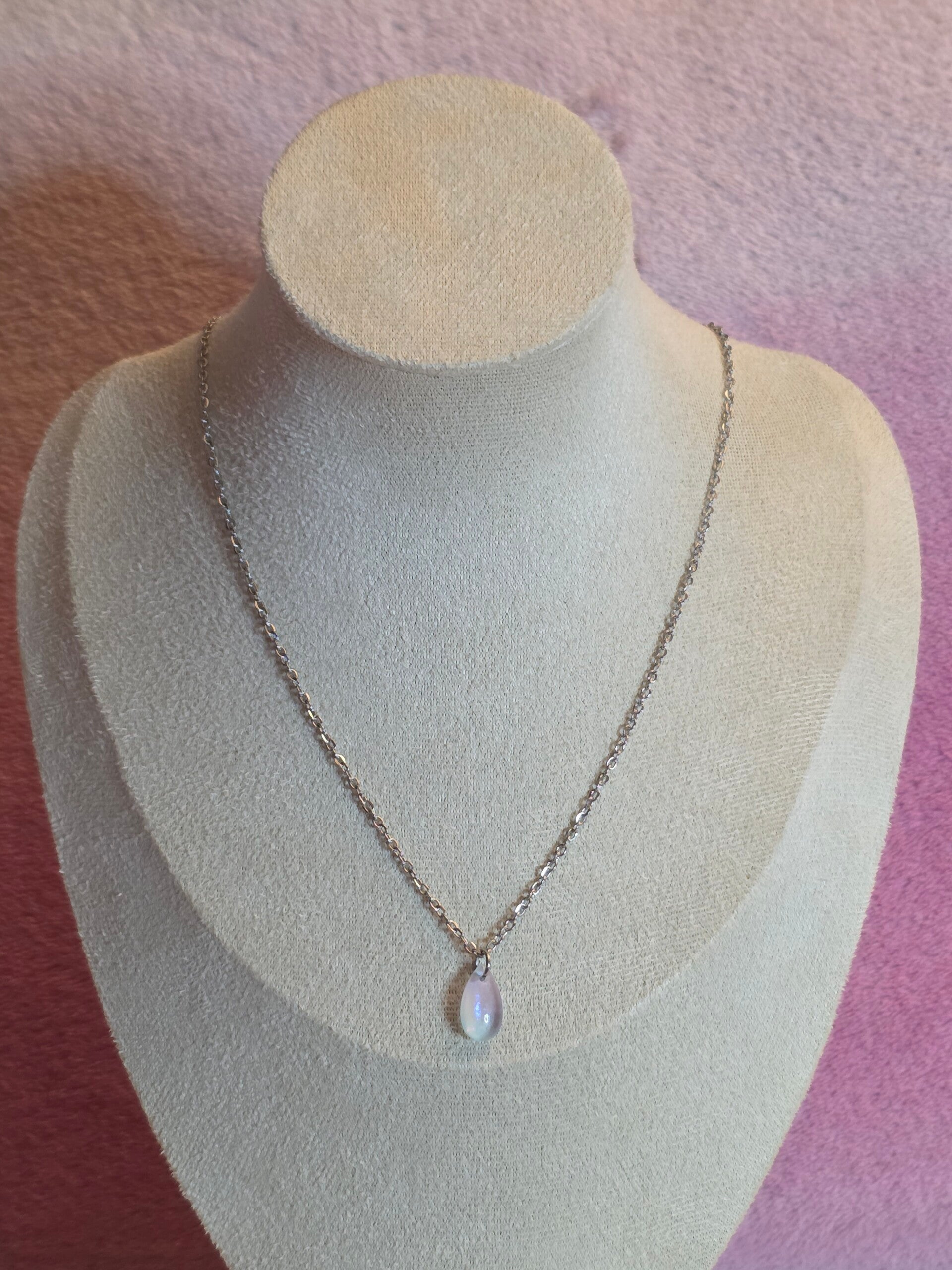 Pearly Charm Necklace