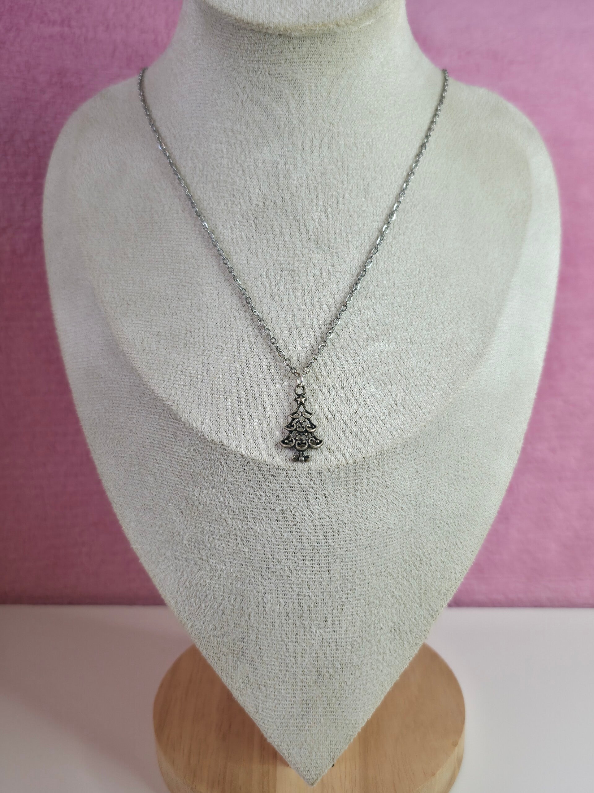 Christmas Tree Necklace