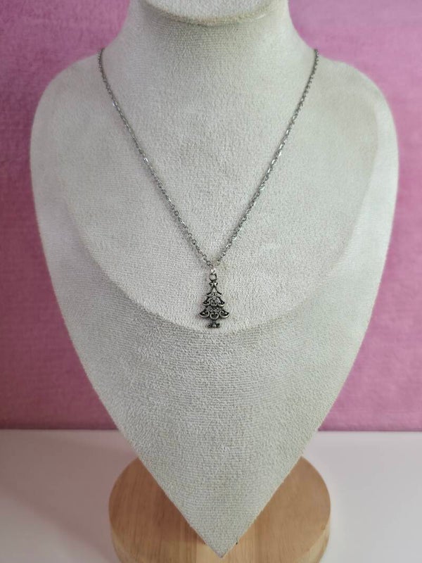Christmas Tree Necklace