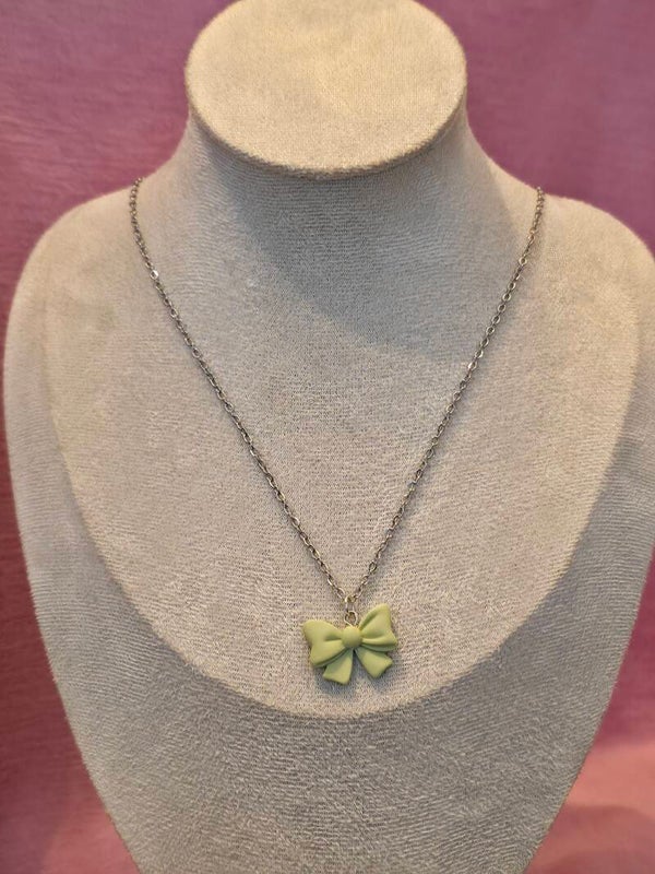 Green Bow Necklace