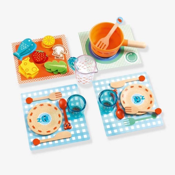 Djeco speelservies aan tafel katjes