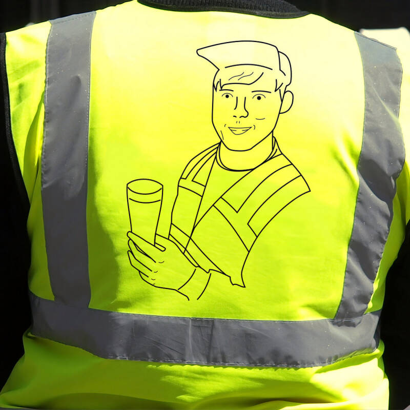 Echocup - The 13 Members Of The Traditional Chasuble Committee