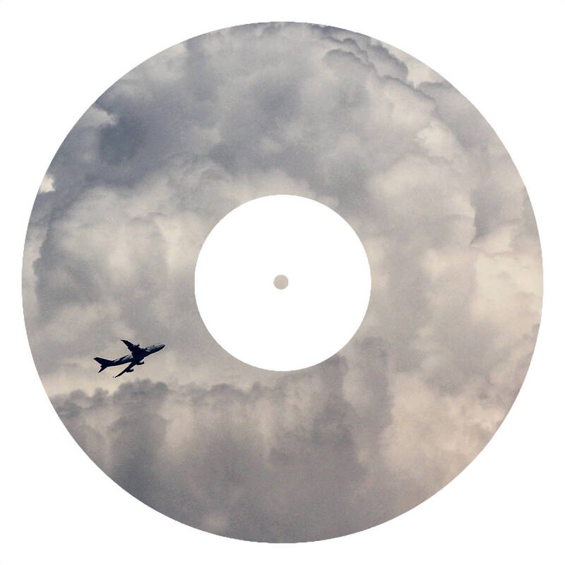 Nathan Gilkinet — Unidentified Flying Object (UFO)