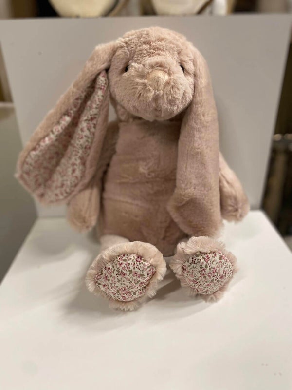 Lily & George | Bailee Plush Bunny
