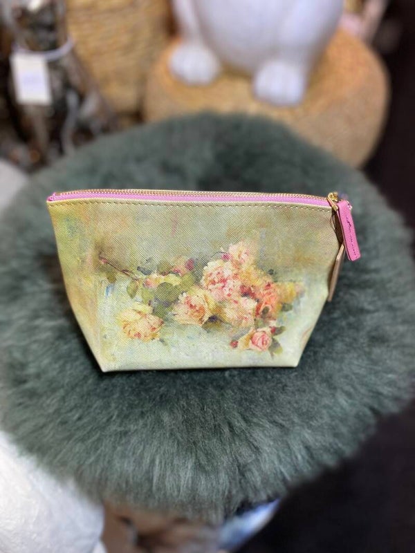 Old Masters | Pouch - Roses