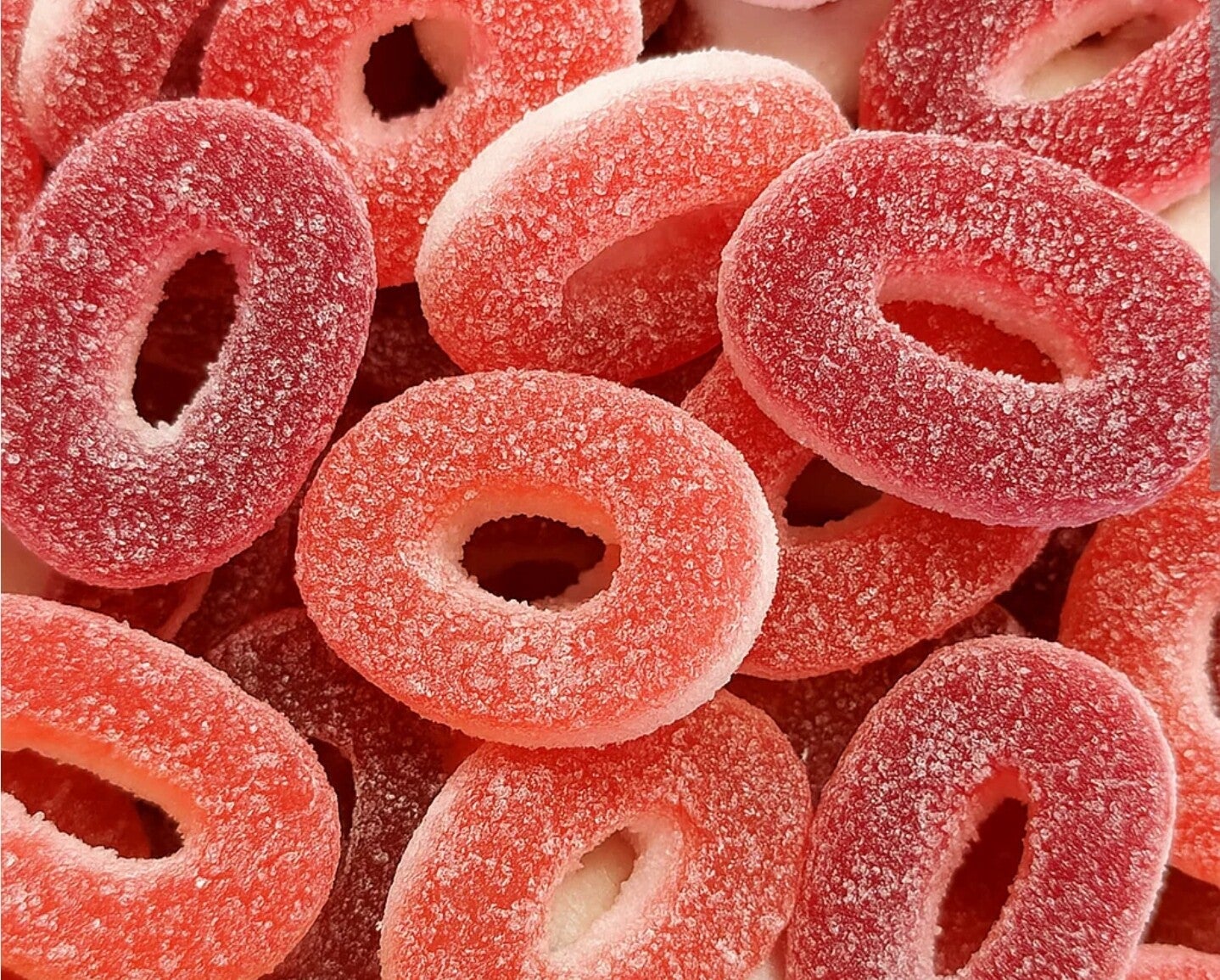 Rondelle Fruits Rouge Trolli 1 euro les 100g.