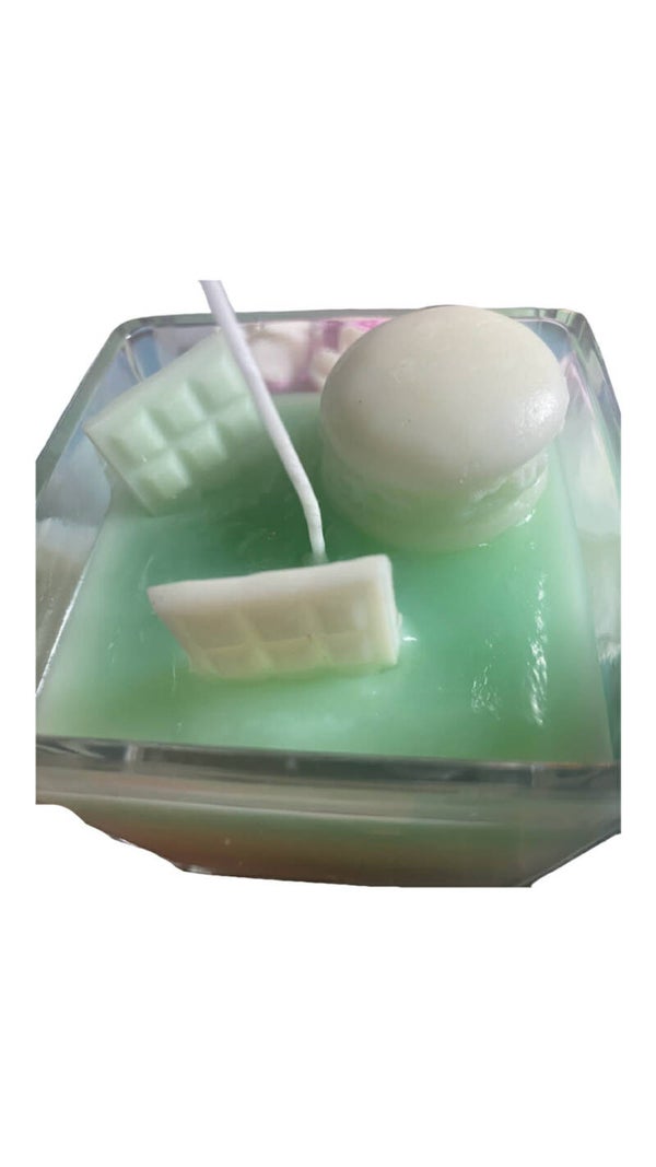Bougie amande / pistache 330 ml (différents parfums disponibles)