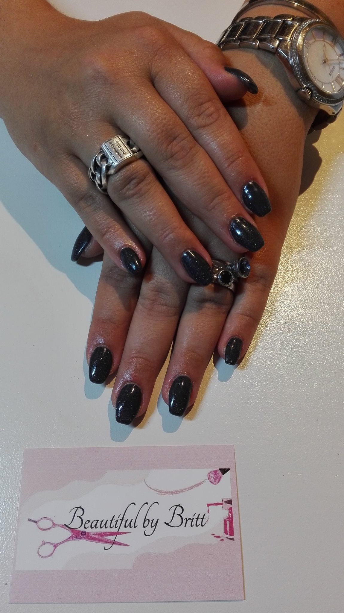 Grijs met zwarte glitter er overheen :)