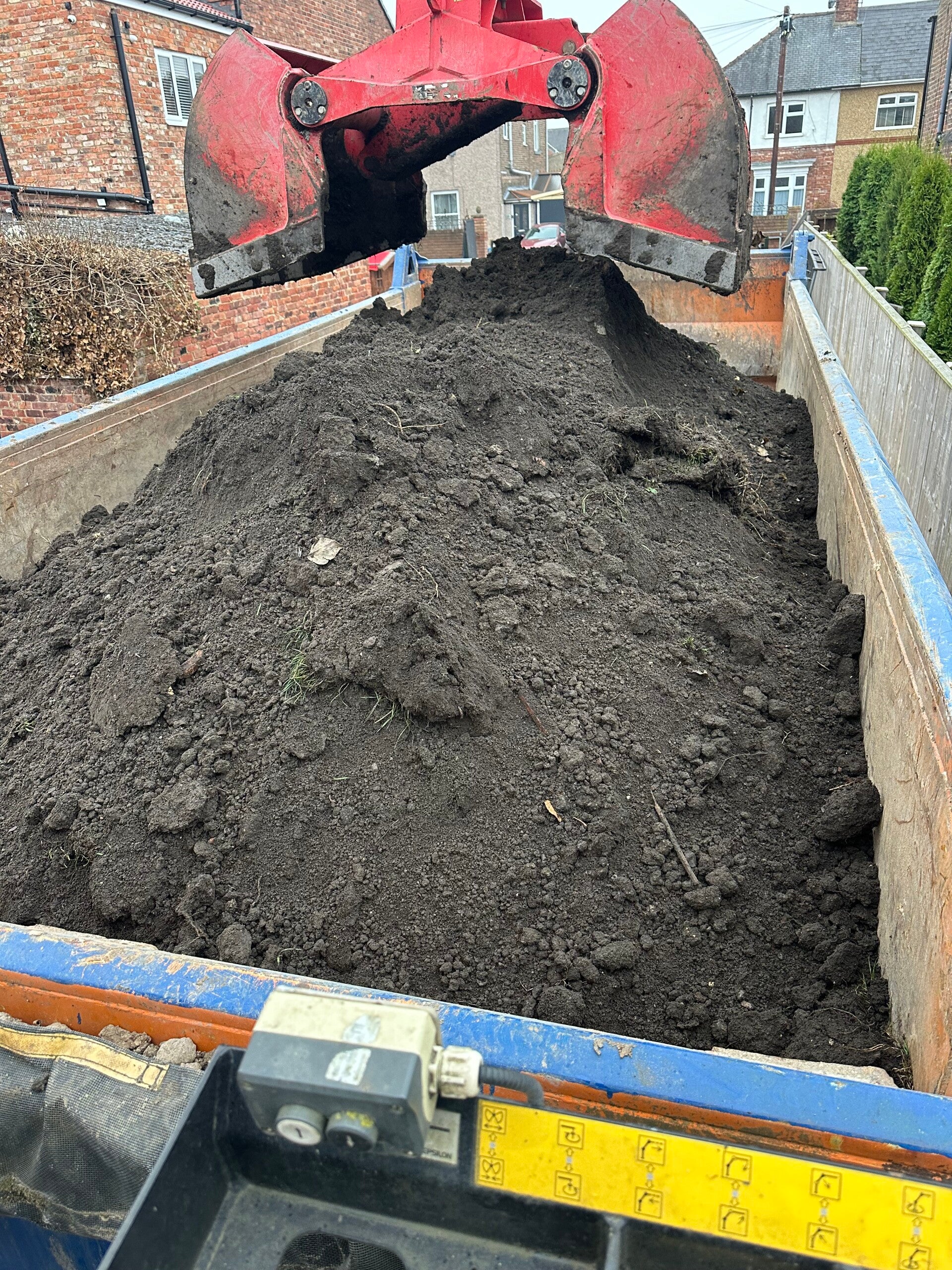 grab hire and skip hire middlesbrough roeberry topping