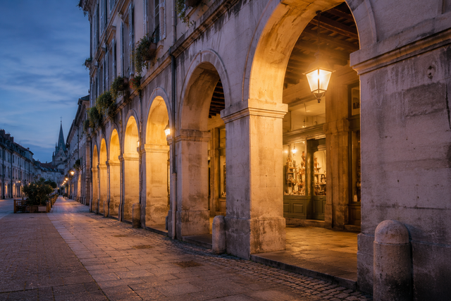 Les arcades du centre historique de Remiremont