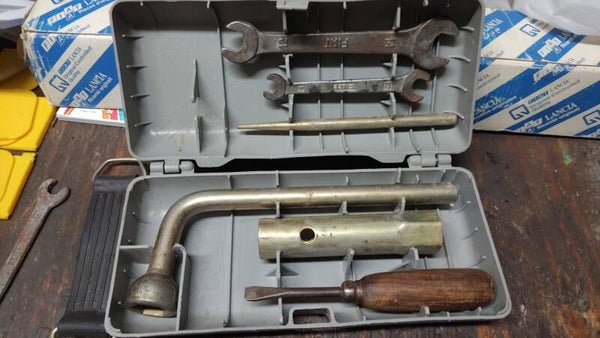 Cassetta chiavi attrezzi Fiat 500