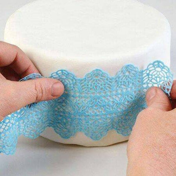 Lace Mat Dentelle Slim