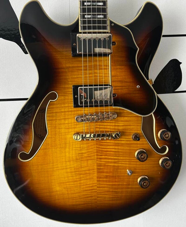 Ibanez Artstar-serie AS153 2021