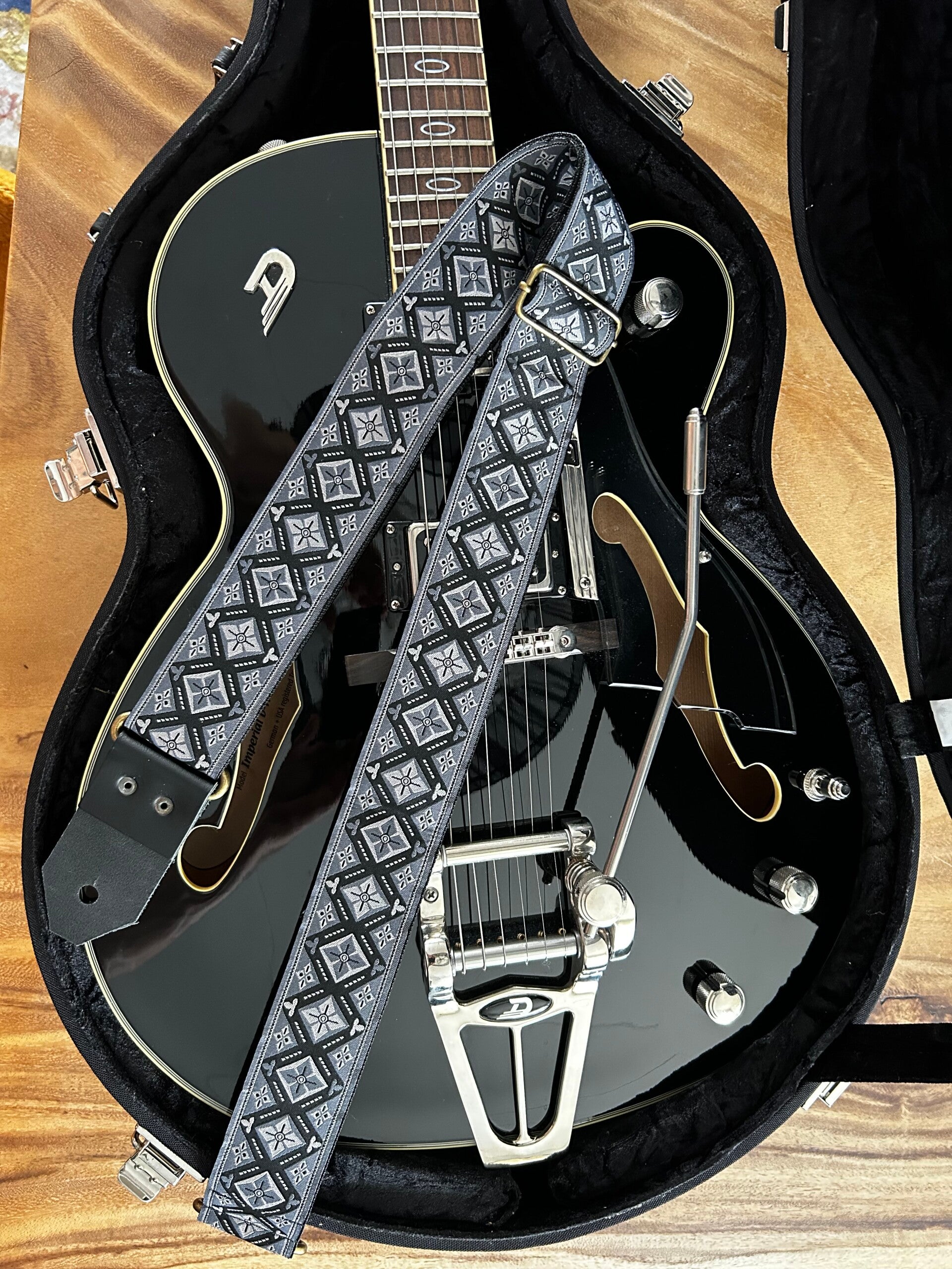 Bluebird Standard Series - Black Star Diamond