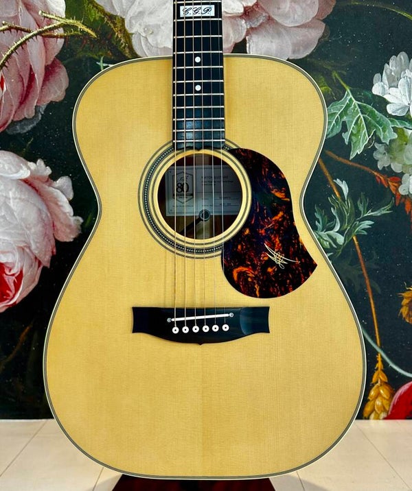 Maton EBG808te Tommy Emmanuel signature