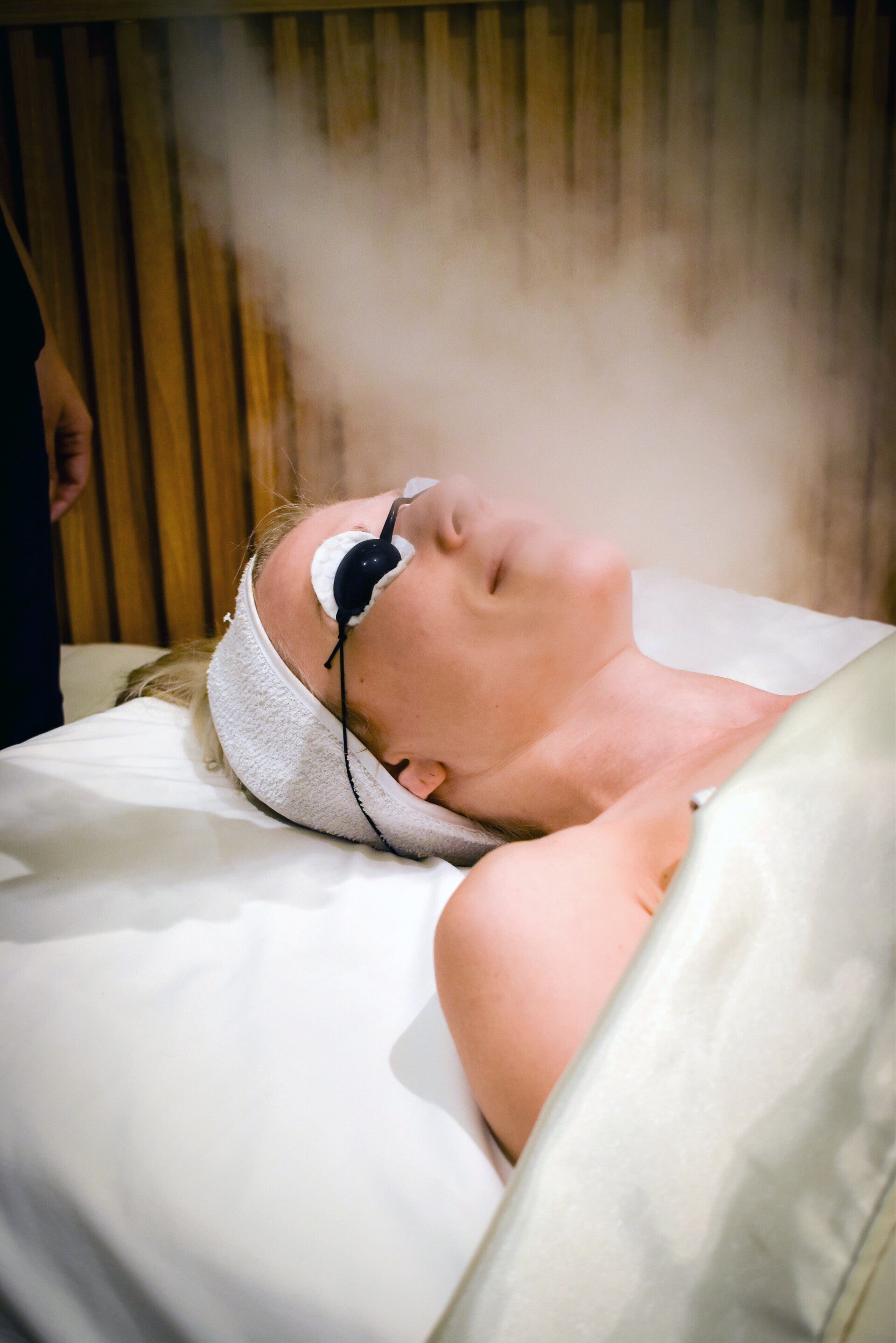 Advanced facial treatment and medical grade skincare therapy at NYX Clinic Cancun⁠