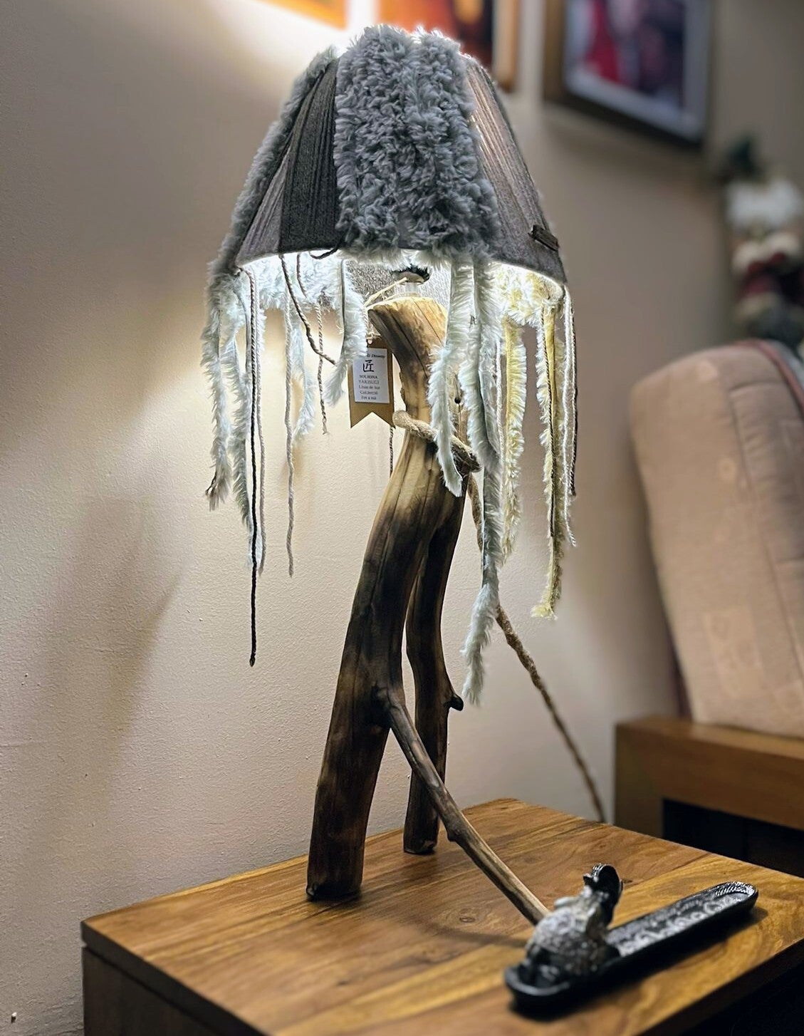 Lámpara de lana tensada Yakisugui Osaka