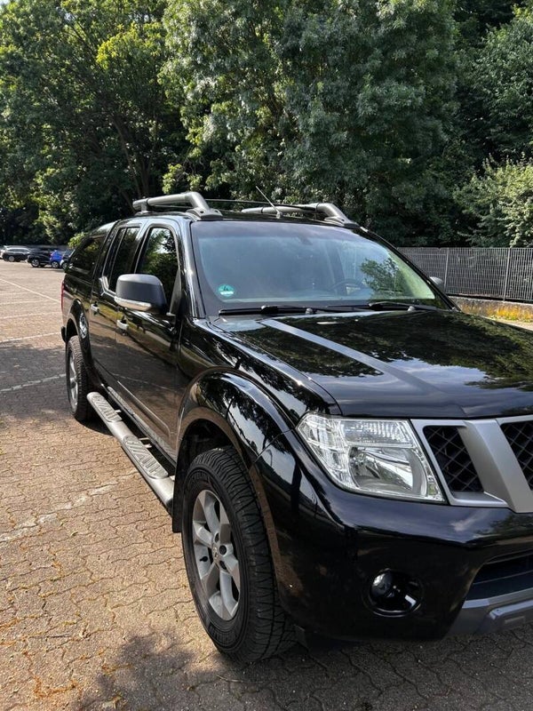 nissan navara 2.5cc 190cv  full optional 2014