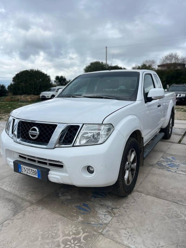 nissan navara 2015 190cv 114.000km certificati
