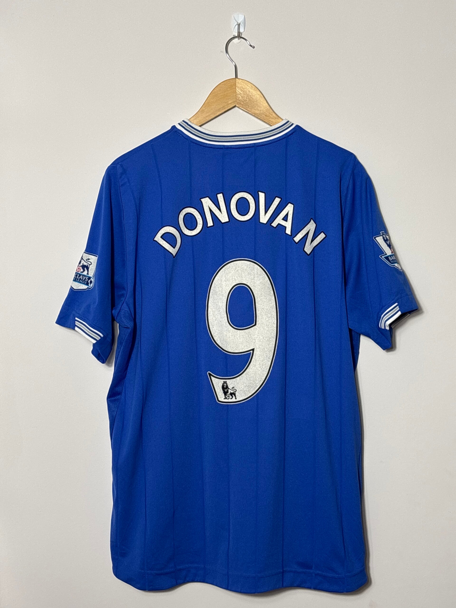 2009-10 Everton Home Shirt - L (Donovan 9)