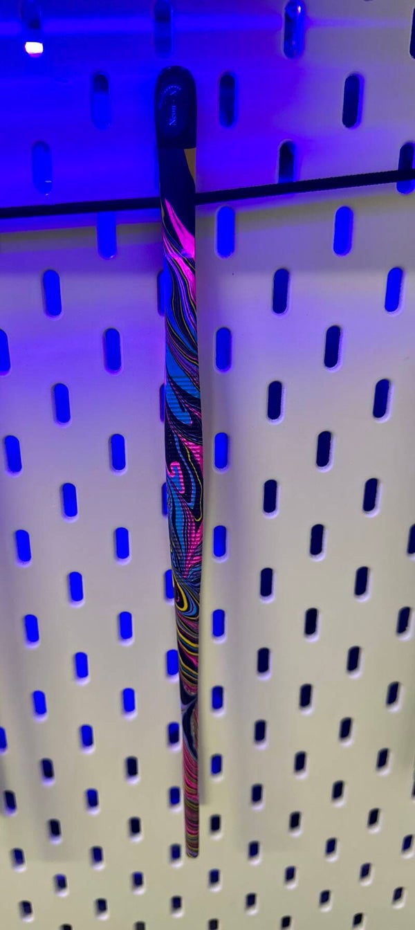 Neon X Pinzette gerade WYSIWYG