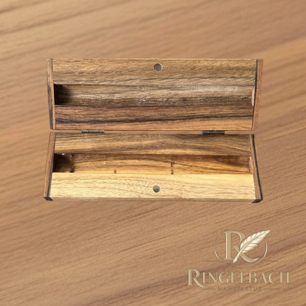 Handgefertigte Holz - Etui Holzart : Nussbaum 2