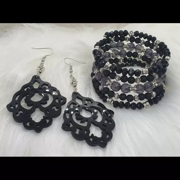 Set "Black as Night"