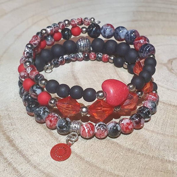 Red & black medium