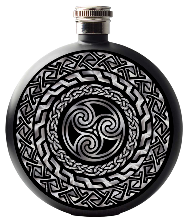 Celtic hip flask Key spiral