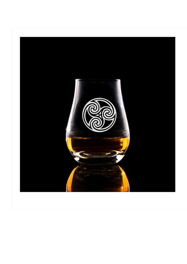 Spey Dram glass 'Celtic spiral'