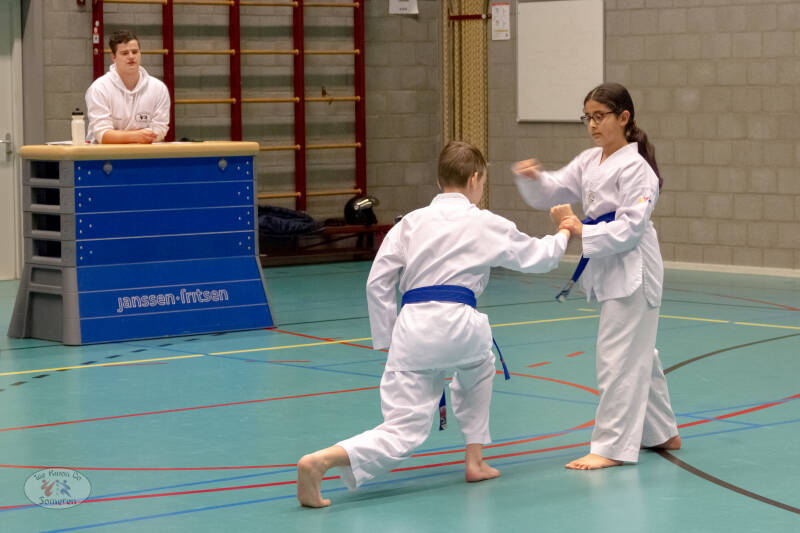 TaekwondoSomerenGeupExamenDecember2020_064.jpg