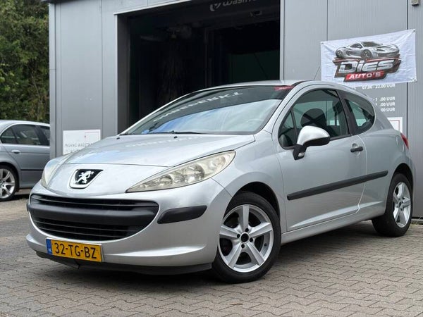 Peugeot 207 1.4 16v Airco Lm Velgen