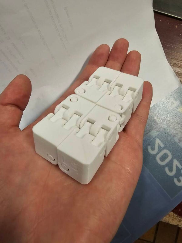 Cube Infini