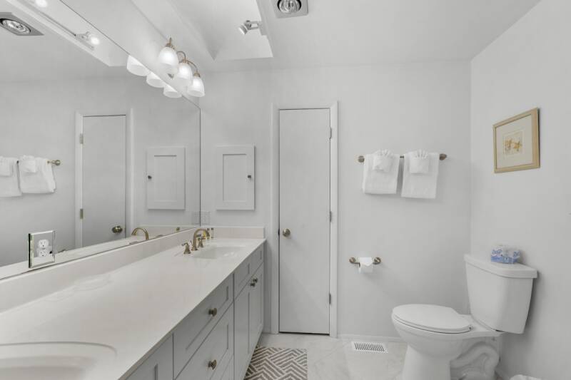 primary-bath-2-standard.jpg