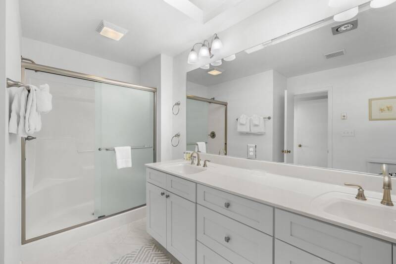primary-bath-standard.jpg