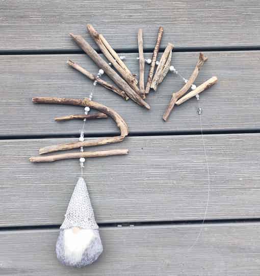 KINDER  Schwemmholz Girlande Wichtel grau * 5