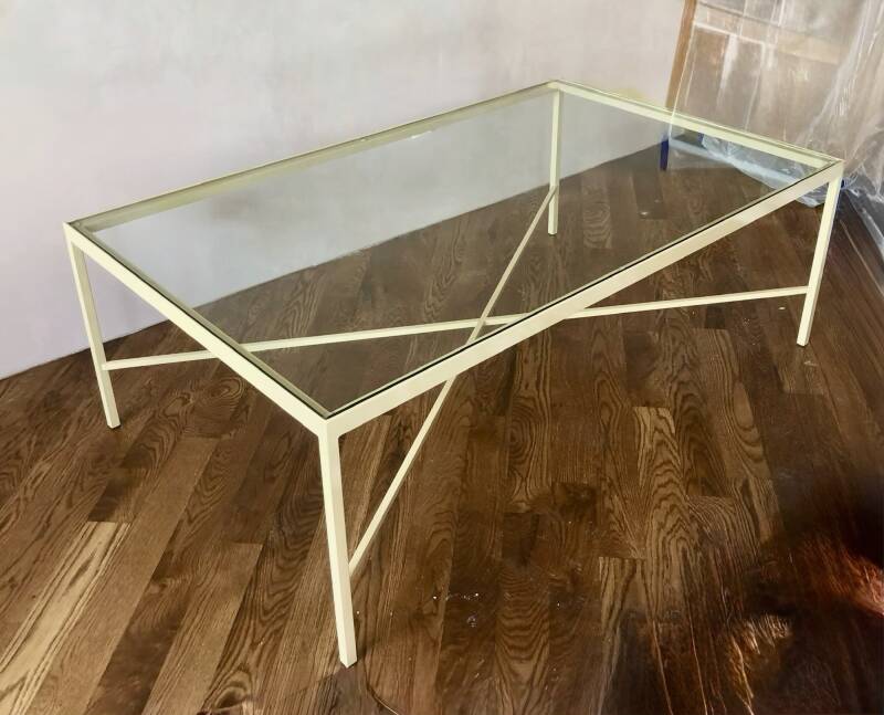 Modern coffee table with lower 'X' -brace