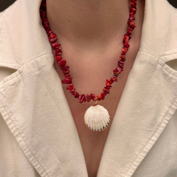 The CORAL SHELL NECKLACE