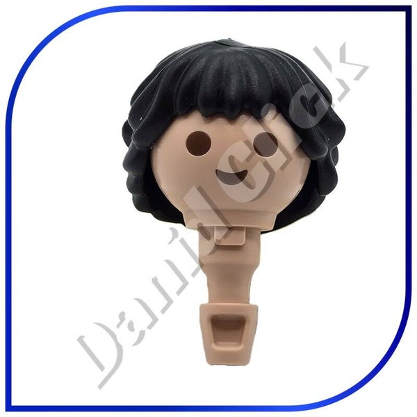 Cabeza con Pelo Negro Largo