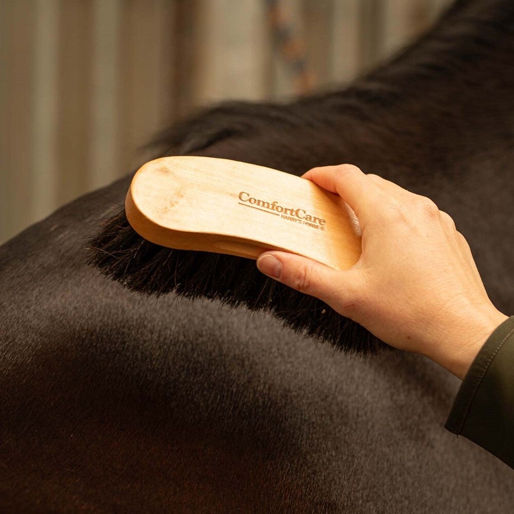Harry's Horse Borstel ComfortCare Wood Horse Hair