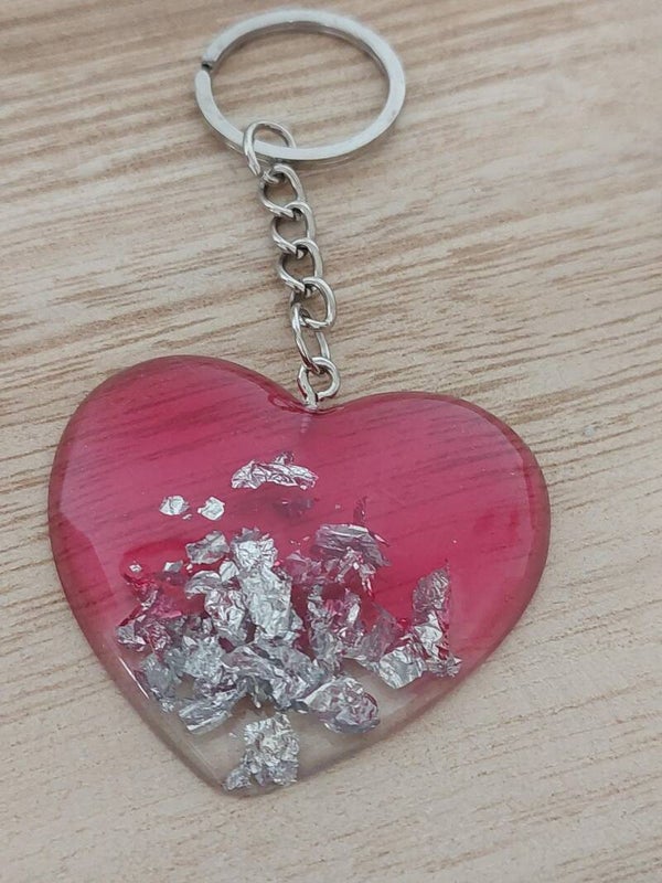 Roze met zilvervlokken