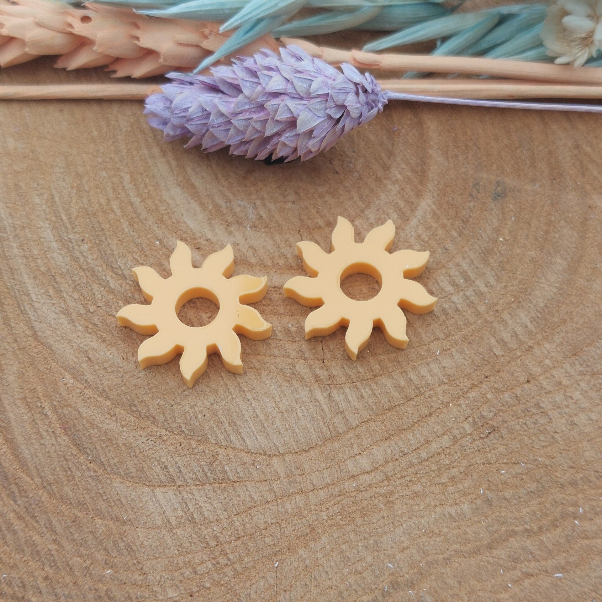 Resin bedeltjes RAYE Sunset