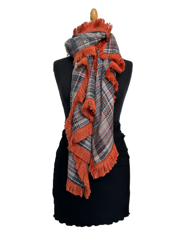 HIGHFIELD GEWEVEN SHAWL IN RUIT DESSIN MET STOERE FRANJE RONDOM KLEUR ZAND/GRIJS/NAVY/ORANJE 70 X 180CM Code:260