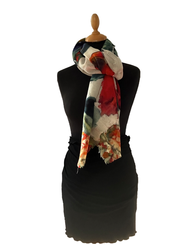 HIGHFIELD SHAWL DESSIN “PAINTED FLOWER” 100% MERINO WOL, 70CM X 180CM. KLEURMULTICOLOR/NAVY Code:368
