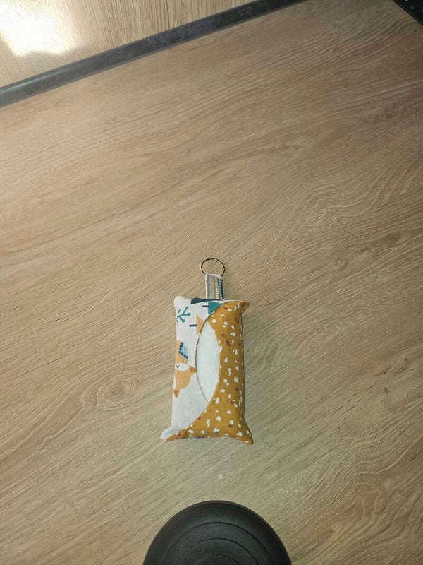 🤍 Porte-mouchoirs porte-clés – Pratique au quotidien 🤍