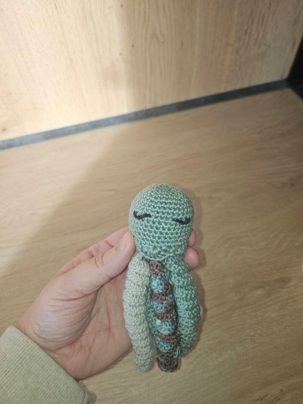 🧸 Petite peluche à accrocher – Le compagnon du doudou 🧸