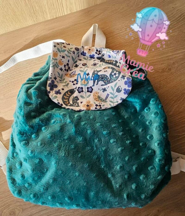 Sacs pour la maternelle / creche brodés sur mesure